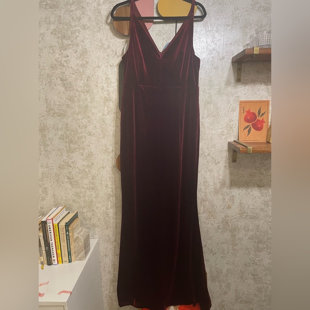 Lulu's Aubergine Velvet Maxi Dress